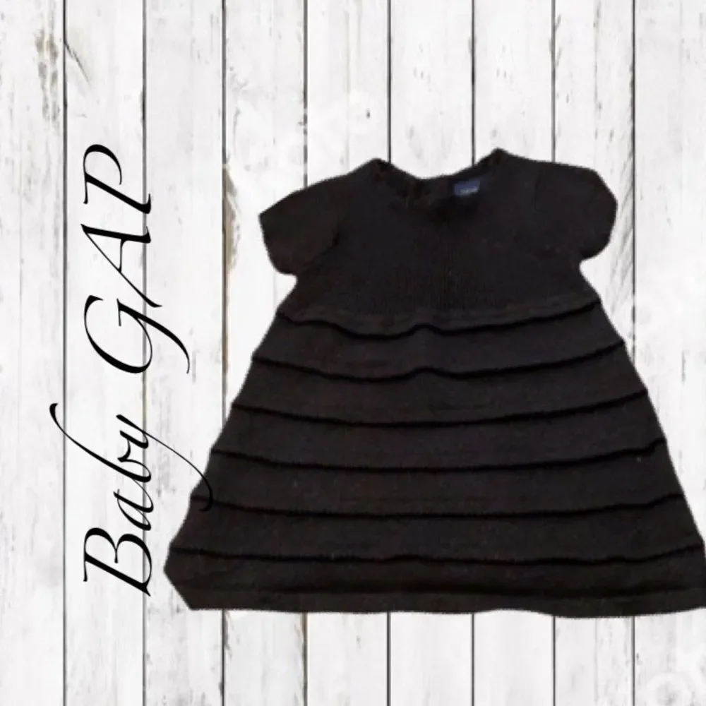 Gap Baby Dress Black Knit Silver Flecks Casual or Dressy Infant Size 0-3 Months